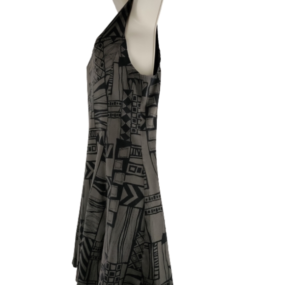 Vans women's geometric pattern skater dress size XL black and gray sleeveless - Picture 11 of 13